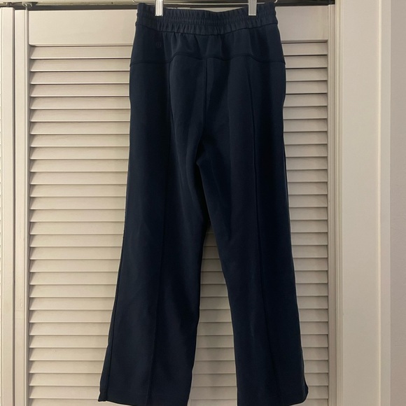 Softstreme High-Rise Straight Leg Crop True Navy 4 - Picture 13 of 13
